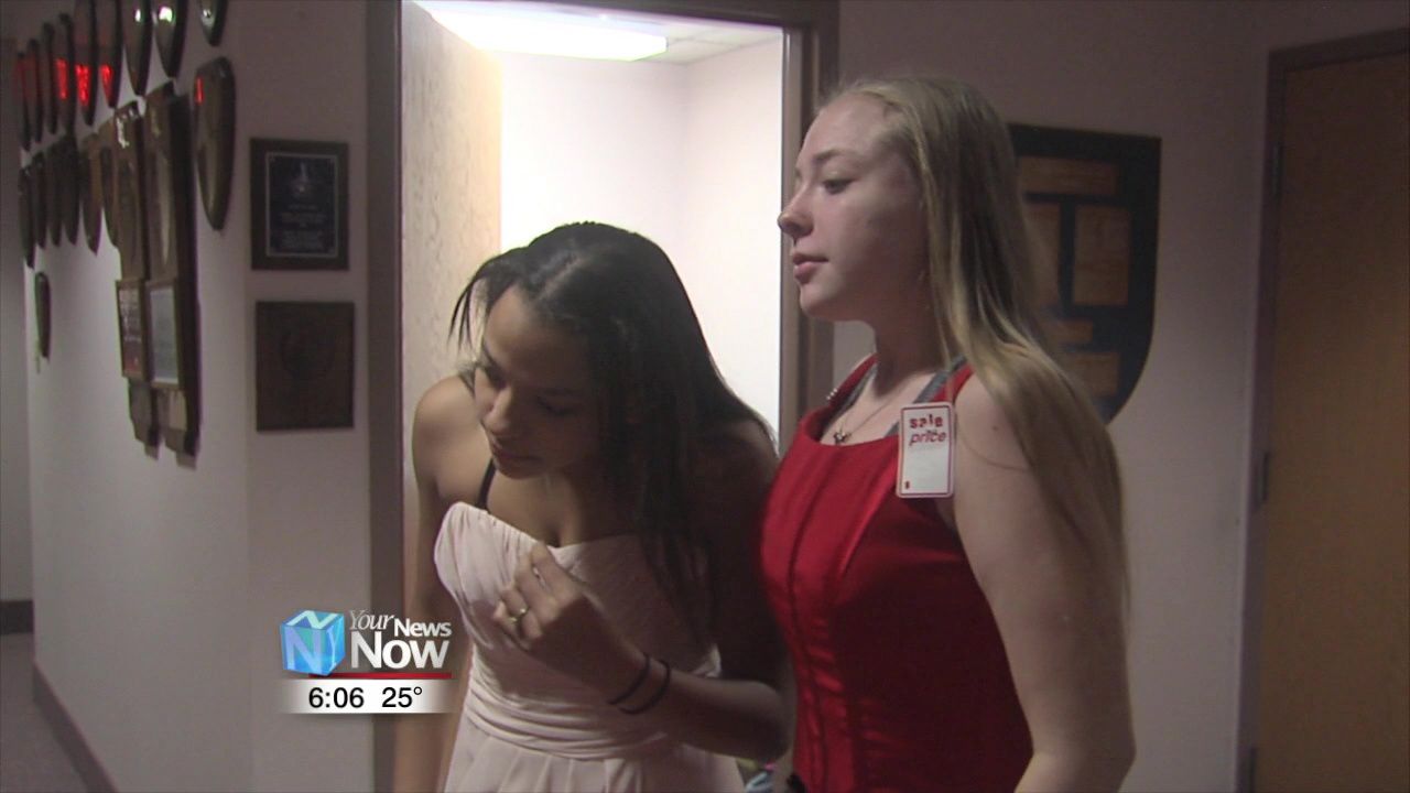 Kiwanis holds annual Diva's Den formal dress giveaway1.jpg